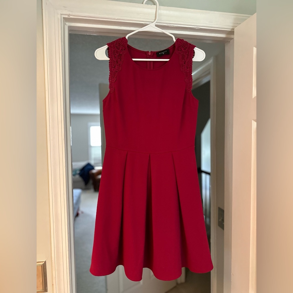 Beautiful Everly dress, size small